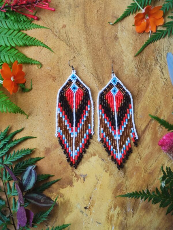 Aretes grandes en chaquira - Image 3