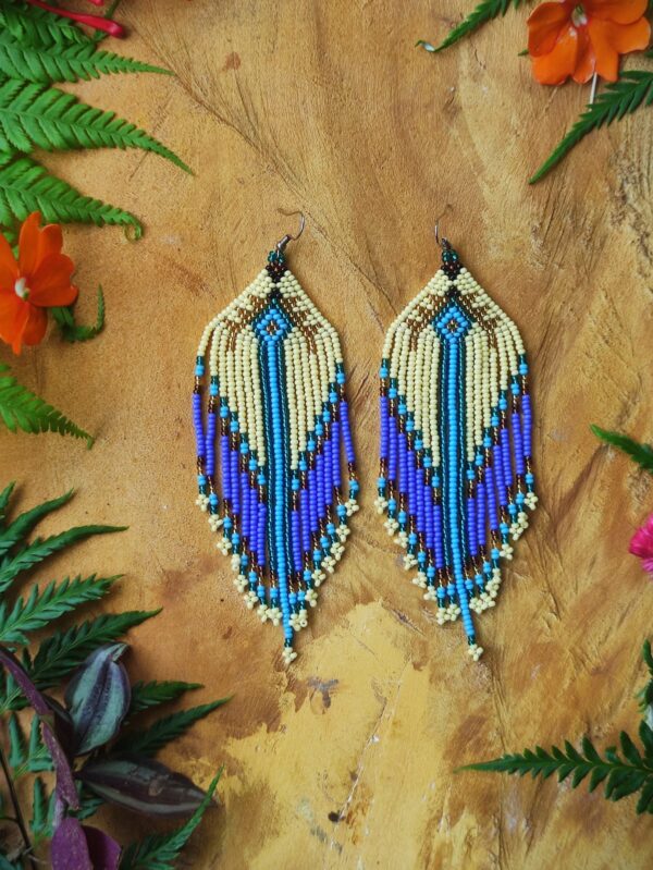 Aretes grandes en chaquira - Image 2