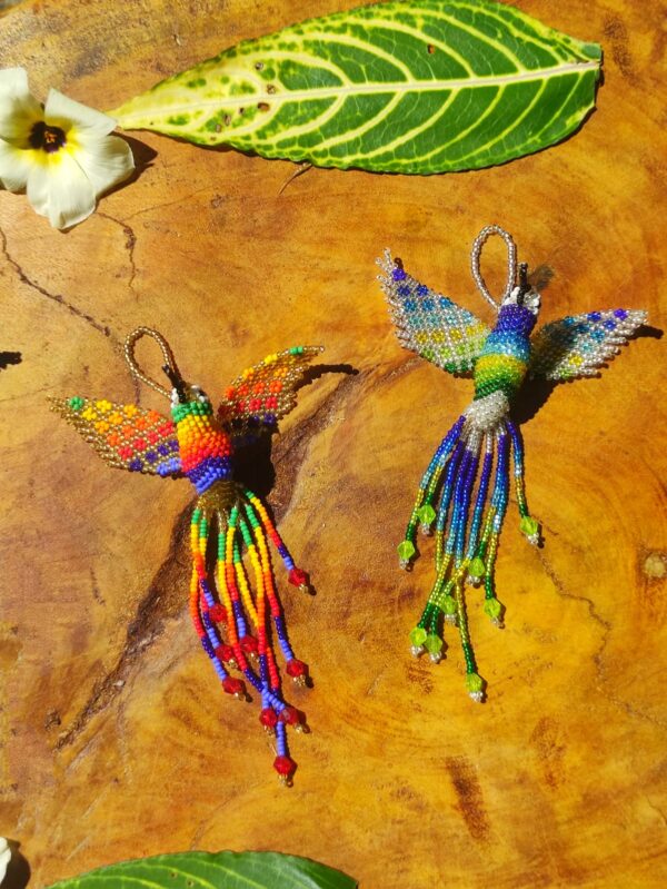 Colgantes colibries