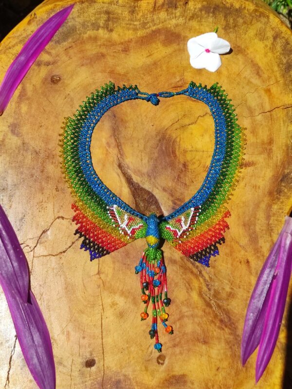 Collar colibri brillante